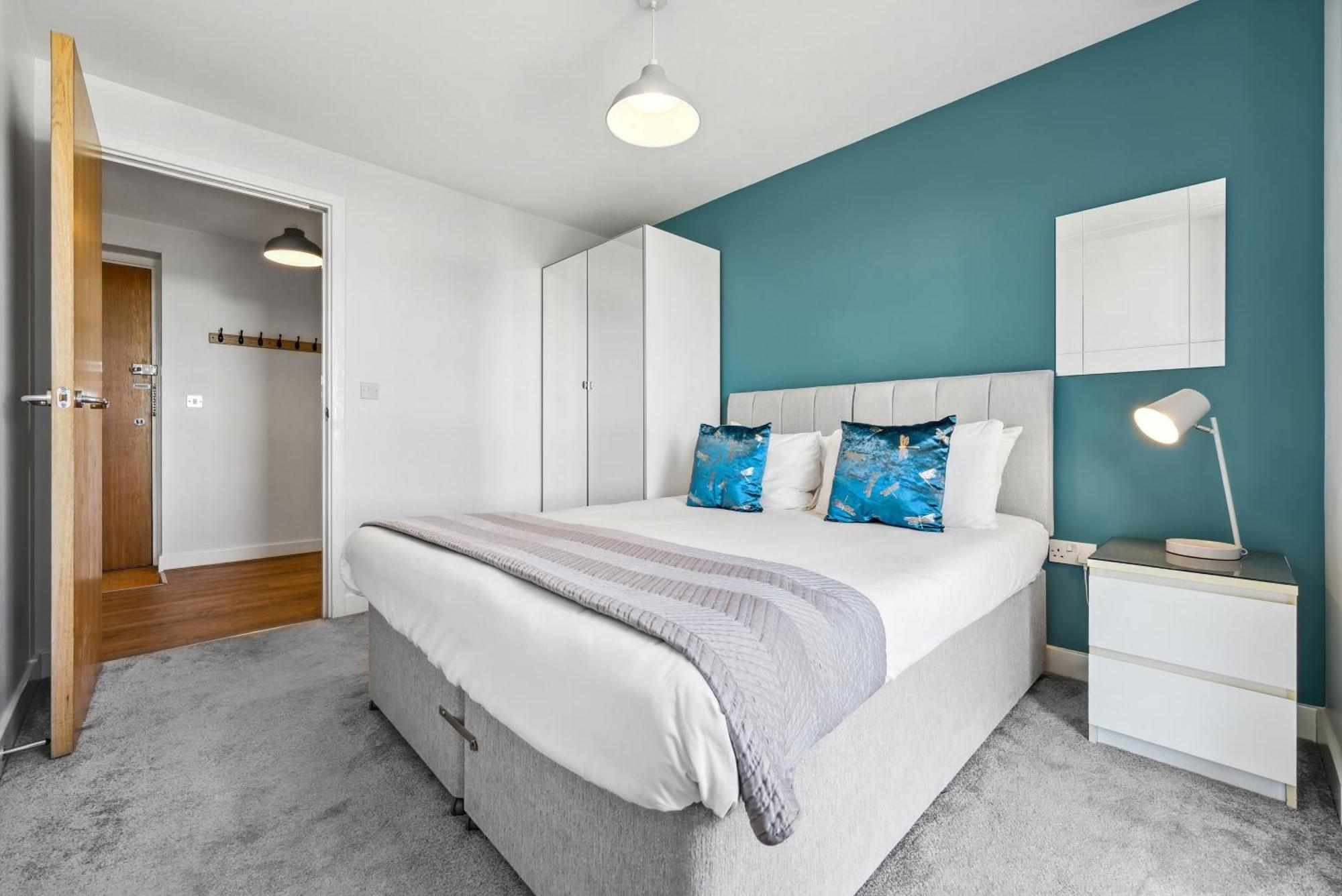 Cotels At Vizion Serviced Apartments, Superfast Broadband, Central Location, Free Parking, Fully Equipped Kitchen Milton Keynes Buitenkant foto