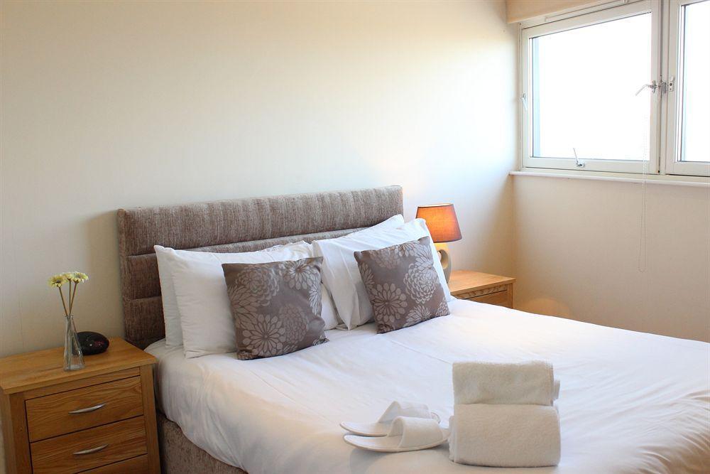 Cotels At Vizion Serviced Apartments, Superfast Broadband, Central Location, Free Parking, Fully Equipped Kitchen Milton Keynes Buitenkant foto