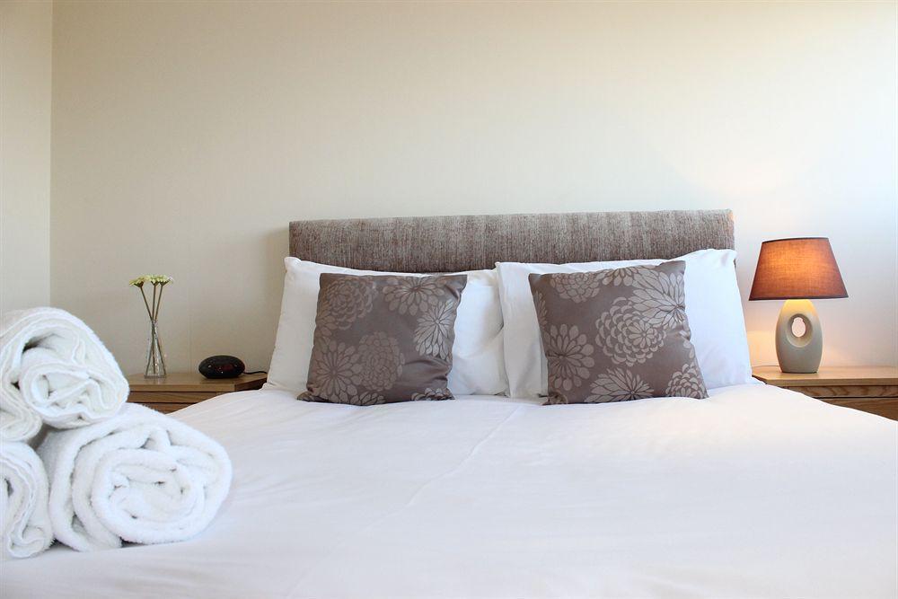 Cotels At Vizion Serviced Apartments, Superfast Broadband, Central Location, Free Parking, Fully Equipped Kitchen Milton Keynes Buitenkant foto
